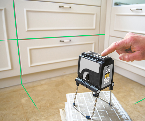 KAPRO SELF-LEVELING LASER, 3 LINES GREEN W/3.2m POLE & TRIPOD ART: 873G SET (873S) - Image 6