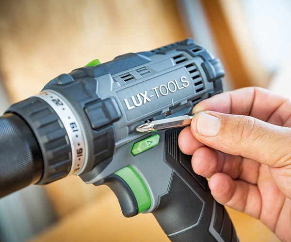 LUX PT CORDLESS DRILL SET 20V SERIES INCL 2Ah BATTERY+CHARGER LUX 196069 - Image 3