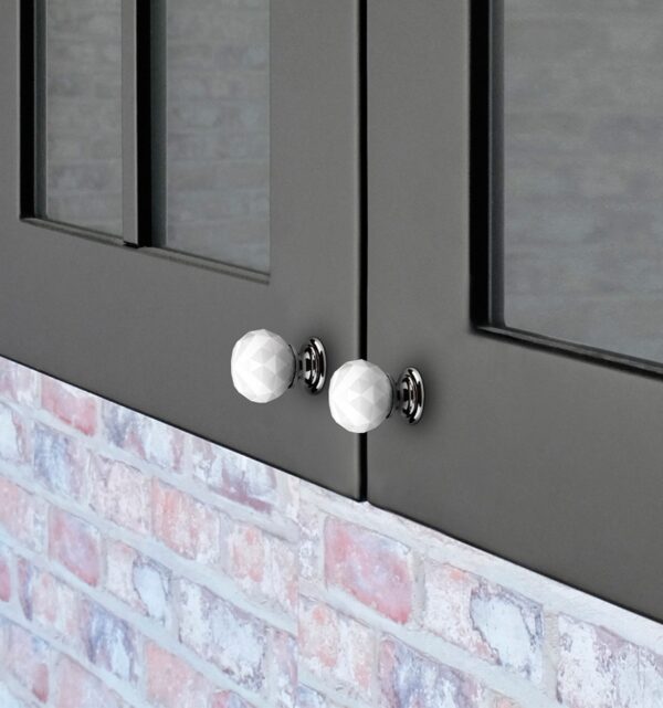KNOB 25mm CRYSTAL WHITE/BRIGHT CHROME 402 ESTAMP 9993 - Image 2