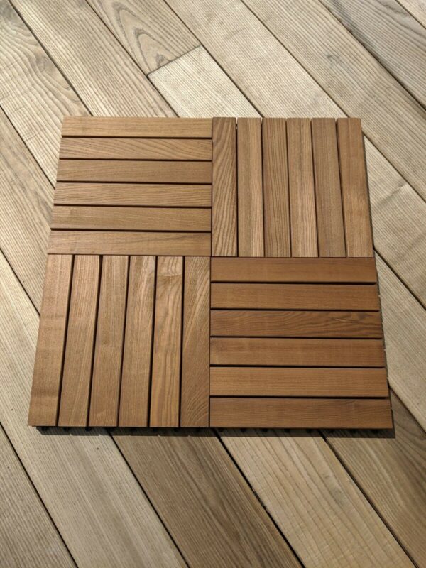 PC THERMO ASH DECKING TILES 300 X 300mm (LEFT)