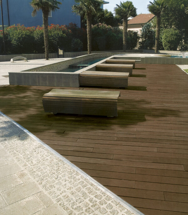 MT THERMO ASH DECKING 120 X 21mm - Image 4